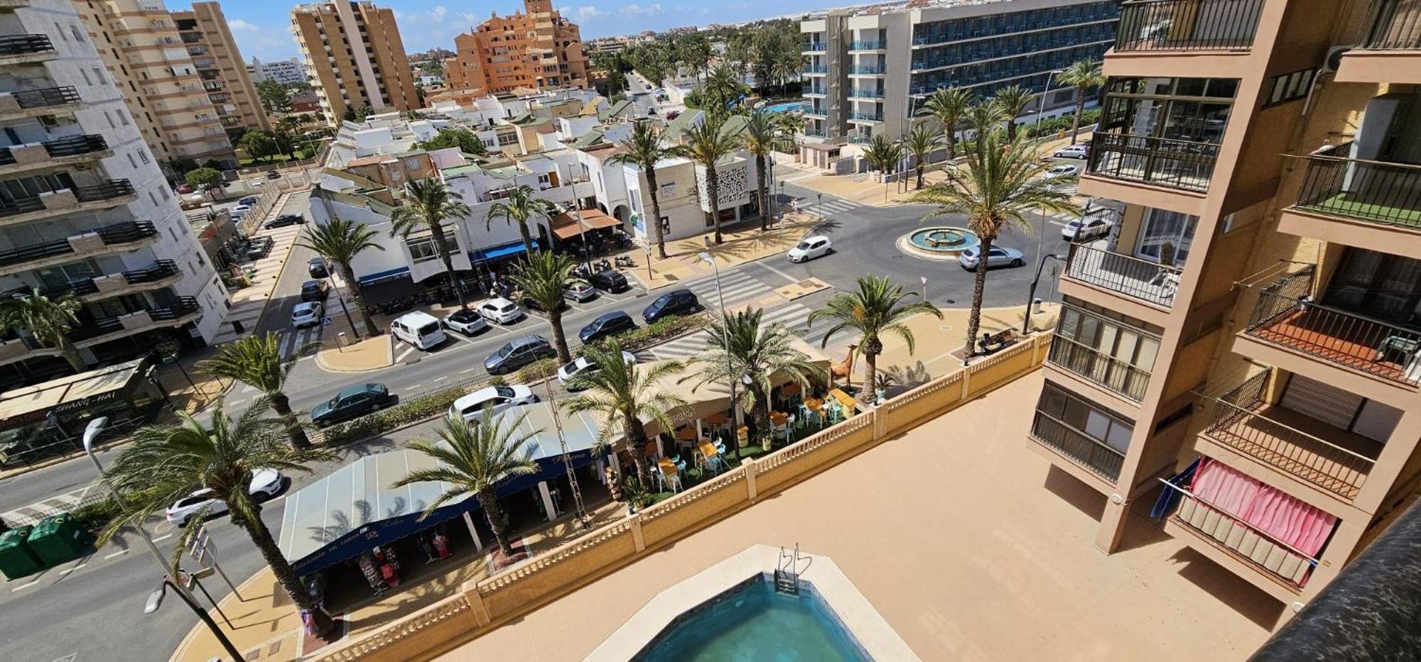 Pequeno Apartamento Con Vistas Al Mar Lägenhet Roquetas de Mar Exteriör bild
