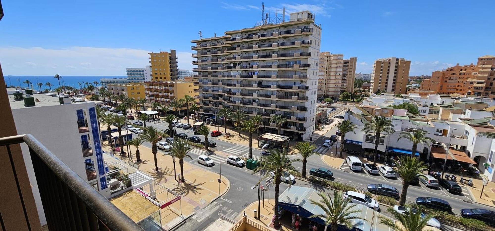 Pequeno Apartamento Con Vistas Al Mar Lägenhet Roquetas de Mar Exteriör bild